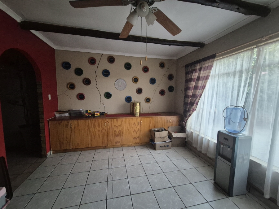 4 Bedroom Property for Sale in Wolmaransstad North West